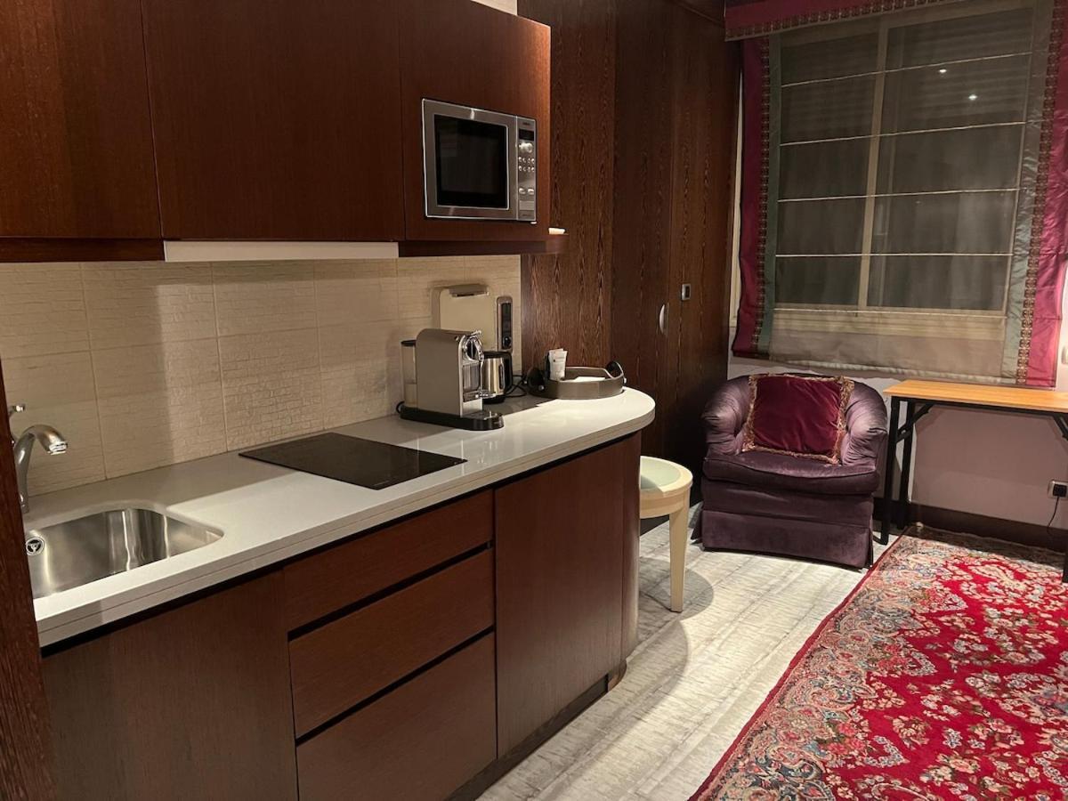 Studio Dans Le Quartier Luxe Neuilly-sur-Seine Ngoại thất bức ảnh